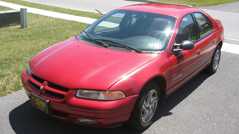 Illustration for article titled Just How Massive Are New Cars Compared To 20-Year-Old Ones?